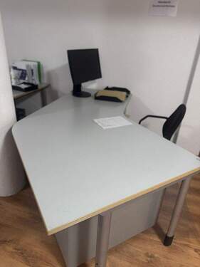 Geschäftsitz/Arbeitsplatz - Büro in Leverkusen