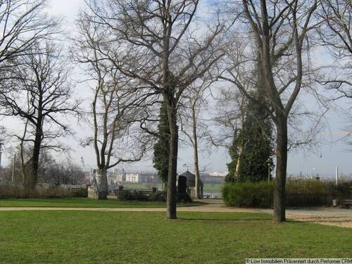 Am Bauhaus, Blick - Sehr schöne 2 Zimmer Wohnung im beliebten Stadtteil 'Am Waldschlösschen'