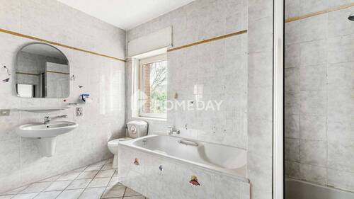 EG Badezimmer 1 - 