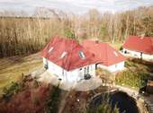 Vogelperspektive Winter - 5 Zimmer Mehrfamilienhaus, Wohnhaus zum Kaufen in Wesenberg / Strasen