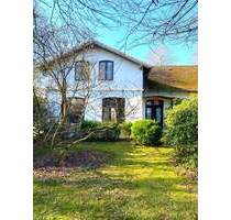 Charmantes Haus in Schlei und Ostsee - Nähe in Twedt. Grstk. zusätzlich bebaubar nach § 34 BauGB .