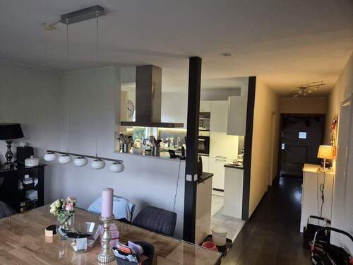 Esszimmer-Küche-Flur - 