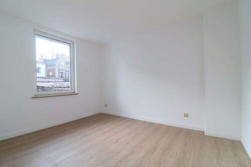 Zimmer EG - Mehrfamilienhaus, Wohnhaus mit 167,00 m&sup2; in Bremen zum Kaufen