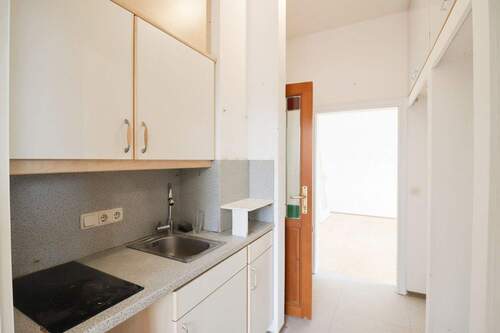 Beispielbild Küche - 2 Zimmer Etagenwohnung zum Kaufen in Ansbach