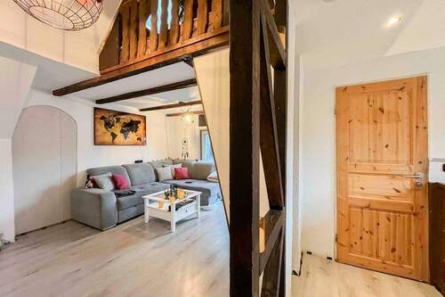 Wohnzimmer 1. OG (2) - 