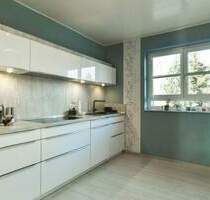 Familienglück mit Extra-Potenzial - Separate Einliegerwohnung & private Sauna - Wertheim Auf der Bestenheider Höhe