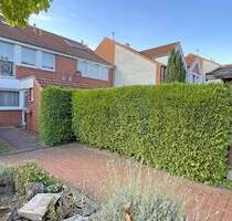 Familientraum in ruhiger Lage in Wettbergen - junges, gepflegtes RMH mit Garten, Garage & überdachter Abstellfläche - Hannover