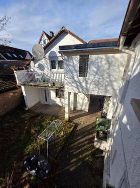 Haus 2 hinten - 8 Zimmer Mehrfamilienhaus, Wohnhaus in Ötigheim