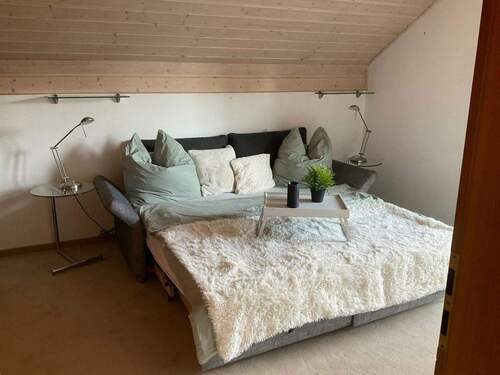 Zimmer 1 - 