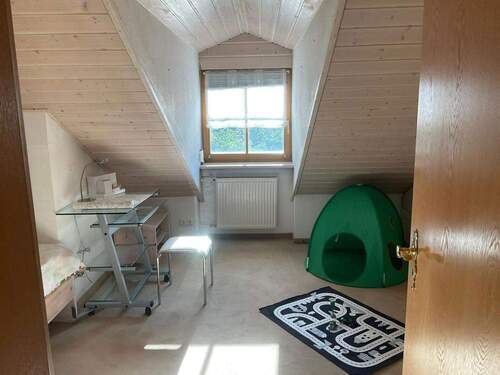 Zimmer 2 - 