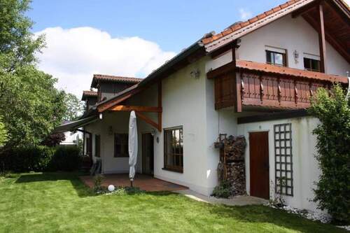 Außenansicht - Von Privat Haus-Doppelhaushälfte in OttobrunnRiemerlingMünchen