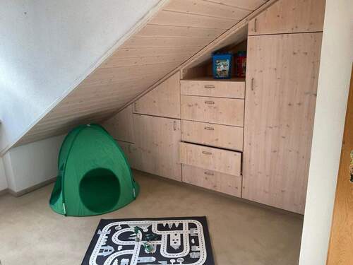 Zimmer 2 - 