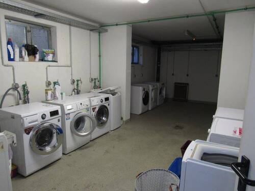Waschmaschinenraum im Keller - 