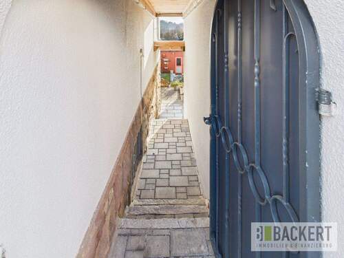 Zugang zum Gartenbereich - 