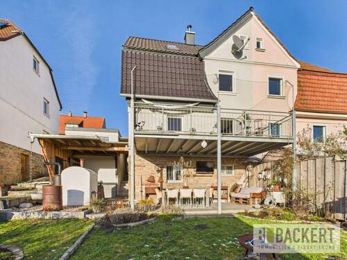 Ansicht Gartenseite - 5 Zimmer Doppelhaushälfte zum Kaufen in Kulmbach