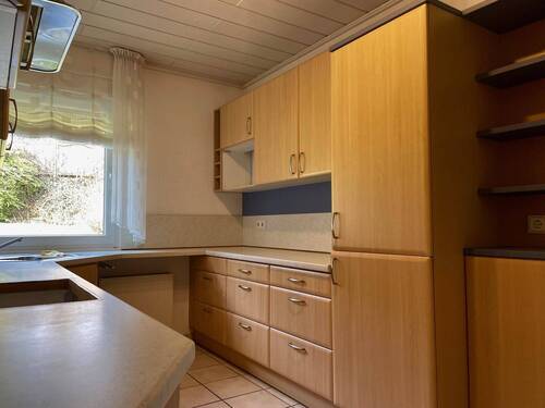 U-Form mit Stauraum - 