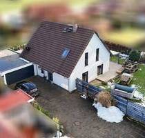 Modernes Einfamilienhaus mit zusätzlichem Tiny House - Platz für Familie, Arbeit & Hobby - Stolzenau Holzhausen