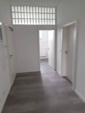 .. hell und freundlich - Etagenwohnung mit 109,00 m&sup2; in Kitzingen zur Miete