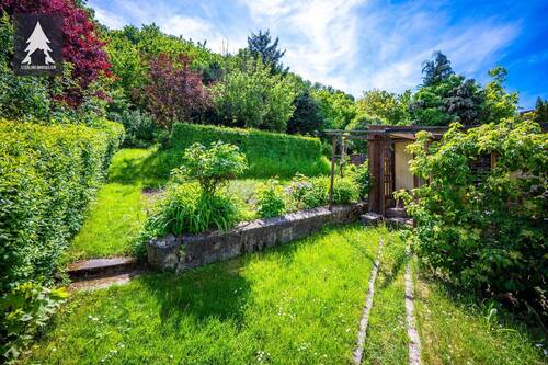 Grundstück hinten - Einfamilienhaus mit 120,00 m² in Gernrode zum Kaufen
