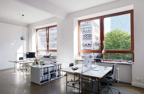 Schreibtischplätze - Büro zur Miete in Hamburg