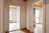 Beispielbild Flur - 3 Zimmer Etagenwohnung zum Kaufen in Ansbach