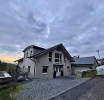 Exklusives EFH mit Sauna, Garage & Garten - Neckarzimmern