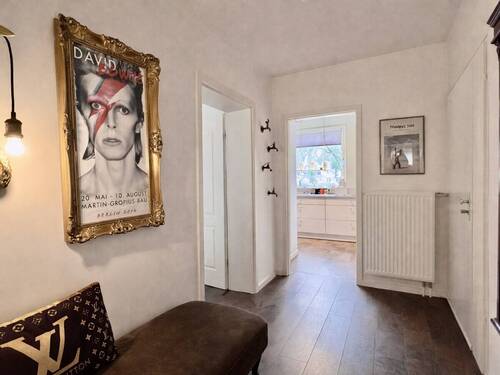 Eingangsbereich - 4 Zimmer Etagenwohnung zum Kaufen in Hannover / Kirchrode