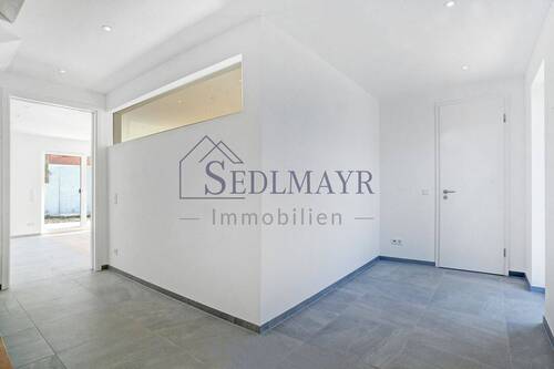 Ansicht EG Flur-Eingang - Doppelhaushälfte mit 168,60 m&sup2; in Seefeld zum Kaufen