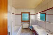 Badezimmer EG - 