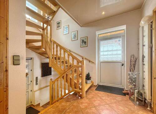 Eingangsbereich / Flur - 