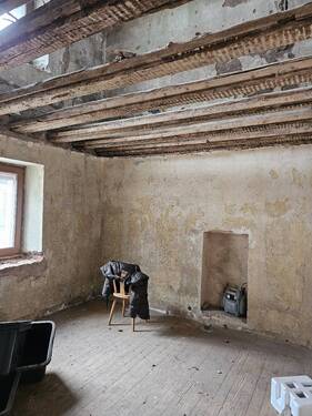 Bild 2 - 4 Zimmer Doppelhaushälfte zum Kaufen in Föhren