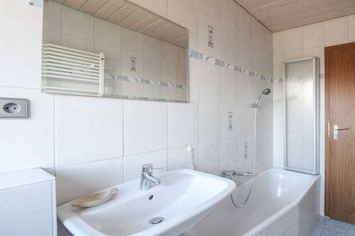 Badezimmer OG - 