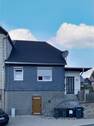 Wohnhaus: Vorderansicht - 4 Zimmer Einfamilienhaus zum Kaufen in Saalfeld
