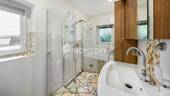 Badezimmer 1 - 