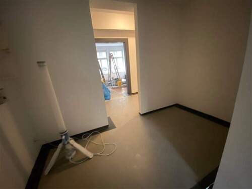 Vorraum vor Küche - 