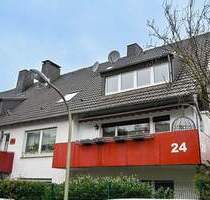 Großzügige Drei-Zimmer-Wohnung mit Balkon, Garage und Gemeinschaftsgarten in der Hattinger Südstadt - Hattingen