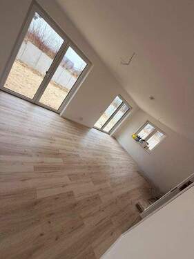 Wohnzimmer - 4 Zimmer Doppelhaushälfte zur Miete in Brandenburg an der Havel / Neuschmerzke