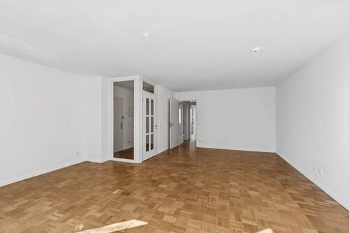 Wohnzimmer - 3 Zimmer Etagenwohnung zum Kaufen in Berlin
