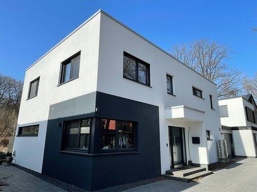 Eingangsbereich - 6 Zimmer Einfamilienhaus in Großhansdorf