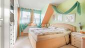 1. OG Elternschlafzimmer 1 - 