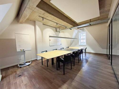 Raum 1 - Konferenzbereich Bild 2 - 