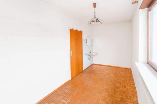 Zi. 4 - Mögliche Bad-Erweit. - 