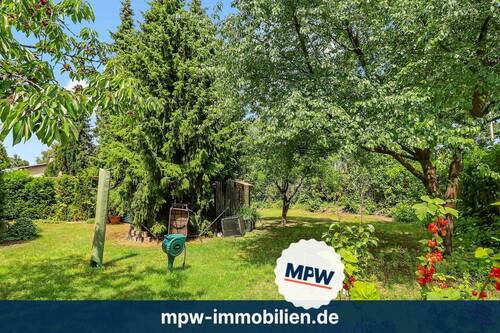 Garten - Versteckt, verlässlich, verlockend - Baugrundstück im Grünen