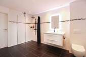 Badezimmer 3.1 EG - 