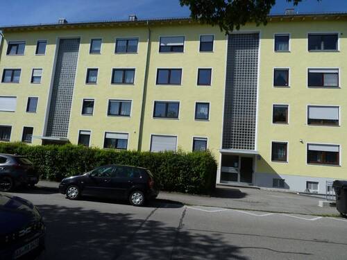 Außenansicht - 3 Zimmer Etagenwohnung zum Kaufen in Burghausen