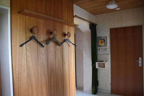 Flur - 3 Zimmer Etagenwohnung in Burghausen