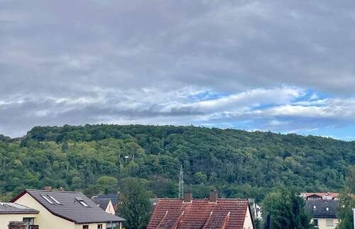 Außenansicht mit Schaufenster - 