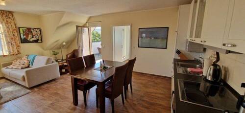 gemütlicher Essbereich - 