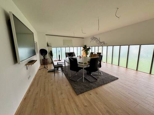 Büro/Meetingraum - 