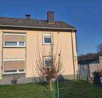 Geräumige Doppelhaushälfte mit großem Grundstück und Garage in guter Lage von Dortmund-Westerfilde - Dortmund / Westerfilde